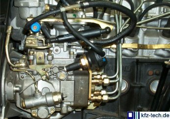 Verteiler-Einspritzpumpe mit mechanischer Regelung - gr&ouml;&szlig;eres Bild durch Anklicken!