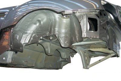BMW Z4 Rohkarosserie - gr&ouml;&szlig;eres Bild durch Anklicken!