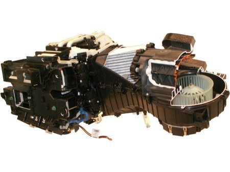 L&uuml;ftungskanal mit L&uuml;fter (Audi A4/A5), W&auml;rmetauscher und elektrisches Heizungsventil (Lkw) - gr&ouml;&szlig;eres Bild durch Anklicken!